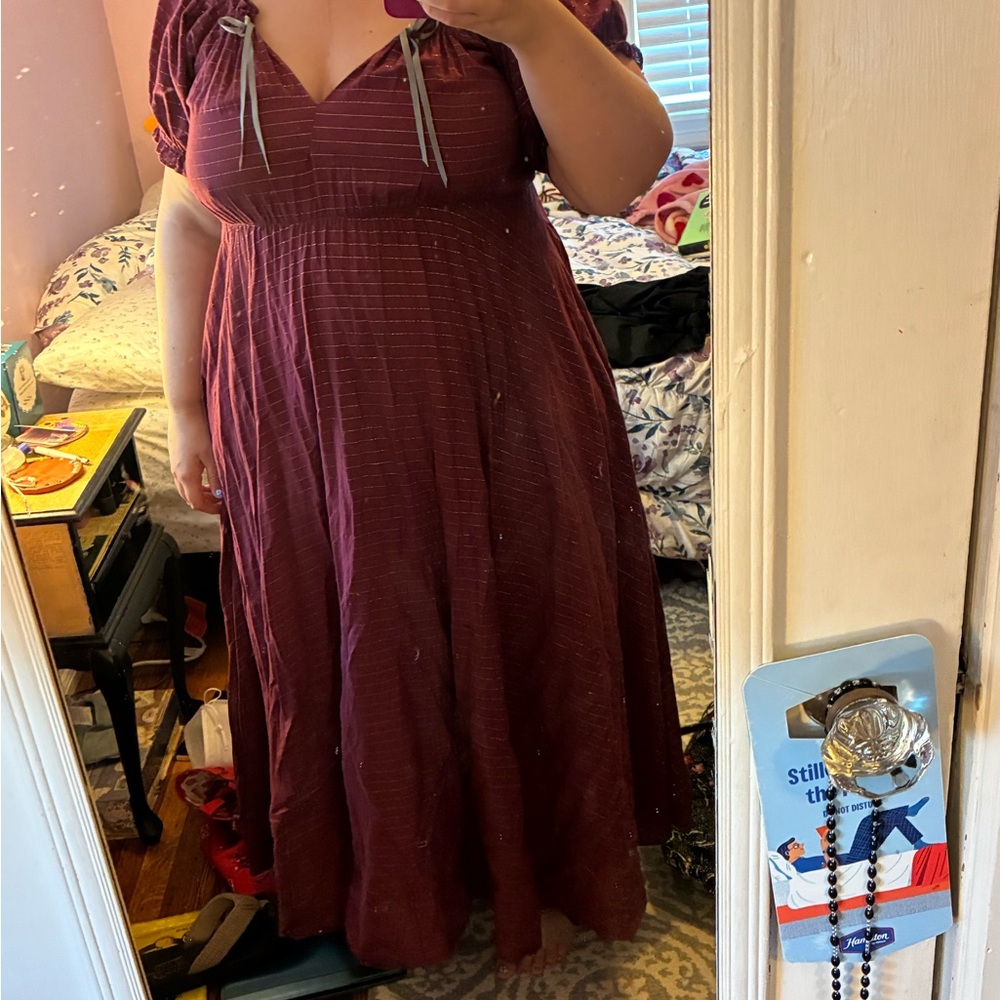 Renaissance Style Burgundy Dress 👗